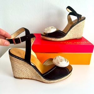Kate Spade Brit Black Suede Cream Twill Rosette Wedges Size 10 NIB